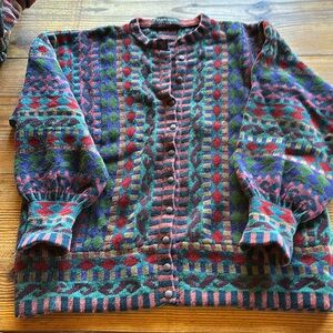 Maggie White geometric colorful  cardigan sweater wool chenille like new